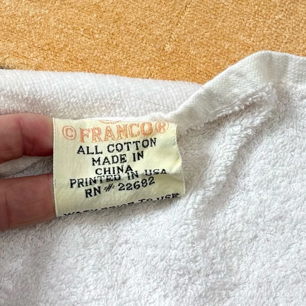 Vintage Winnie The Pooh Towel Beach Bath Pool Disney USA